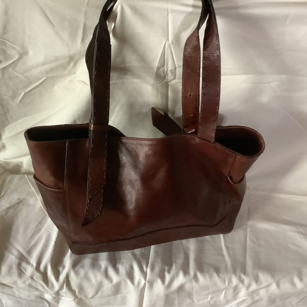 Davina Firenza Leather purse